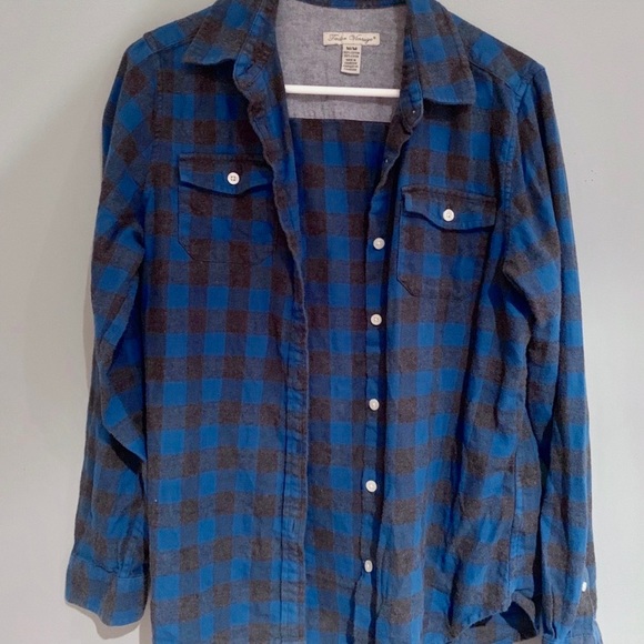 taylor vintage Tops - 🐠 2 for $20 Blue and grey flannel